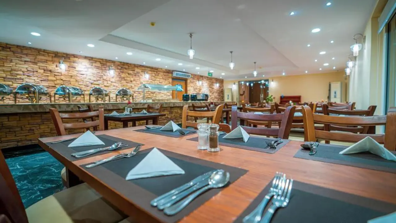 الفندق بلومار الدوم - العين السخنة